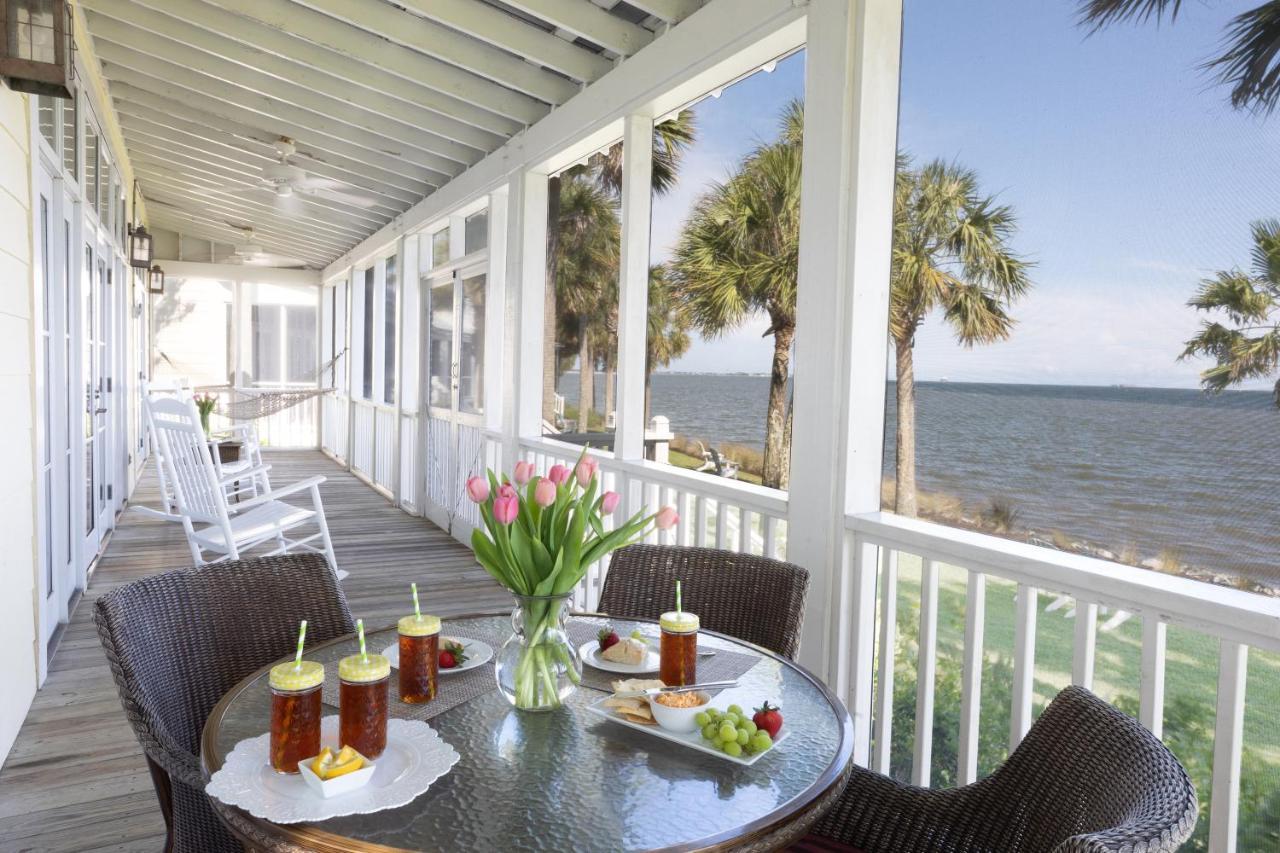 The Cottages On Charleston Harbor Exterior photo